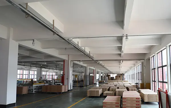 包装车间-packing-workshop